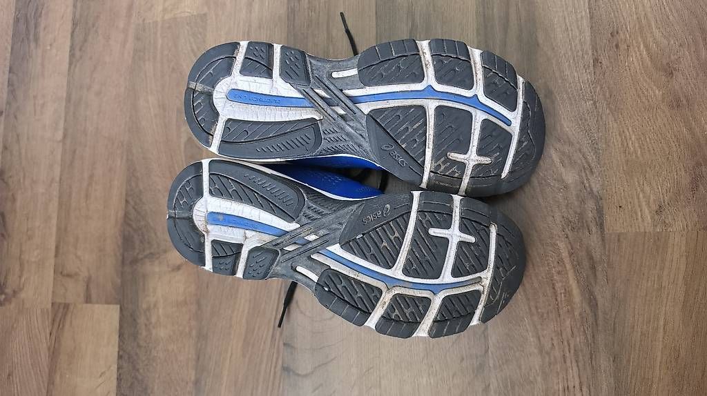 Herrenschuhe: Asics GT-2000 7, Grösse 43.5 – Gebraucht aus Linthal von StuessiLinthal 1