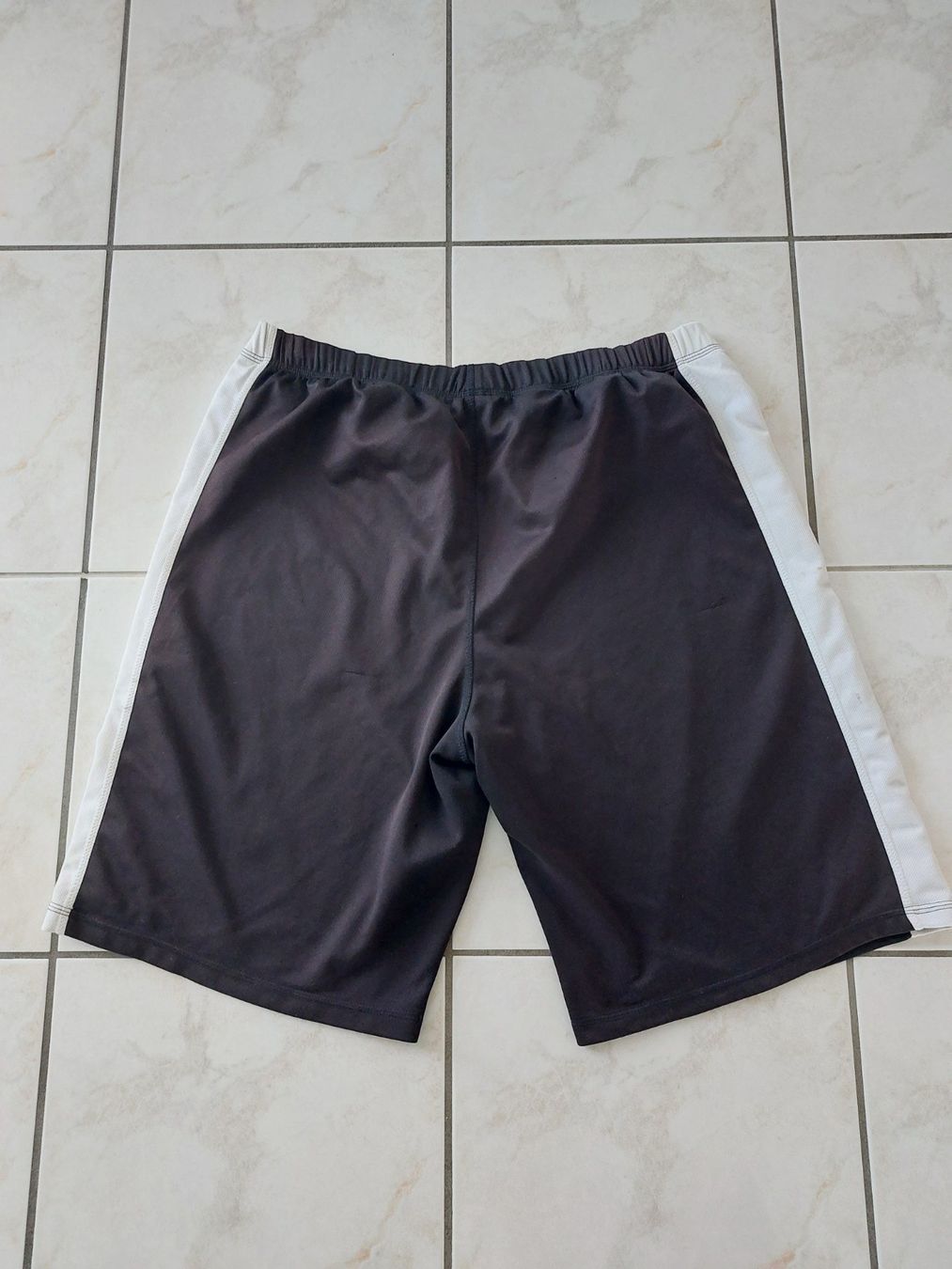 Pantalons: Herren Shorts Gr.  XXL – D'occasion à Schmitten par JasiStern 1