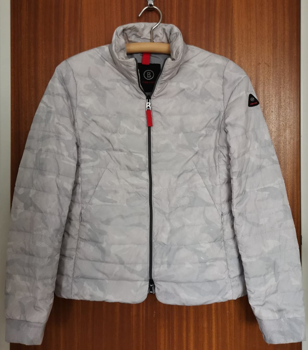 Bogner Giacche: Bogner Daunenjacke Gr.36 – Usato da Oberwil BL venduto da Leni-Mischi