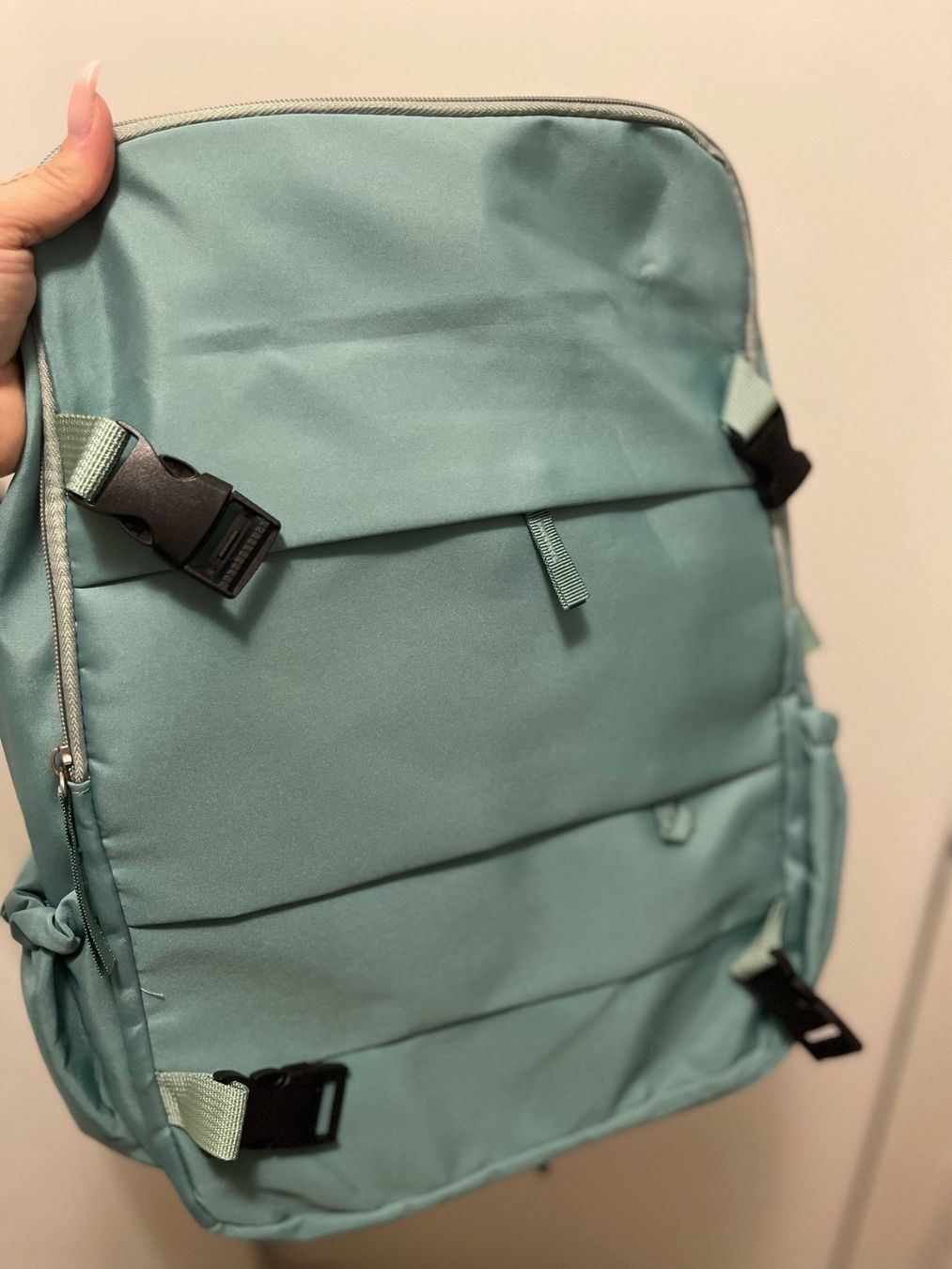 Zaini: Handgepäck Rucksack – Nuovo (secondo la descrizione) da Meikirch venduto da Hilfe_Waisentiere 1