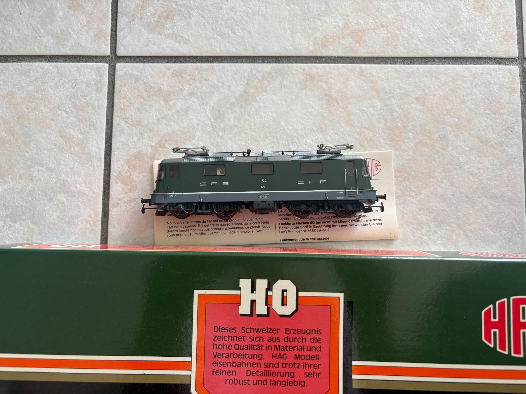 Hag Modellini di ferrovie: Hag Elok Re 4/4 " SBB 11224 – Nuovo (secondo la descrizione) da Hauterive NE venduto da eriamch 3