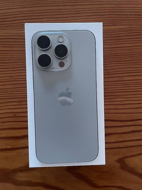 Handys / Smartphones: iPhone 15 Pro 128 Go – Gebraucht aus Crans-Montana von hug_2xkk 1