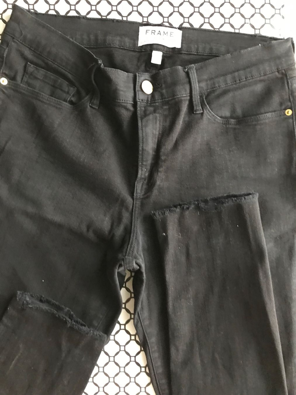 Jeans: Schwarze Jeans von Frame, Gr. 31 – Usato da Niederteufen venduto da mix18