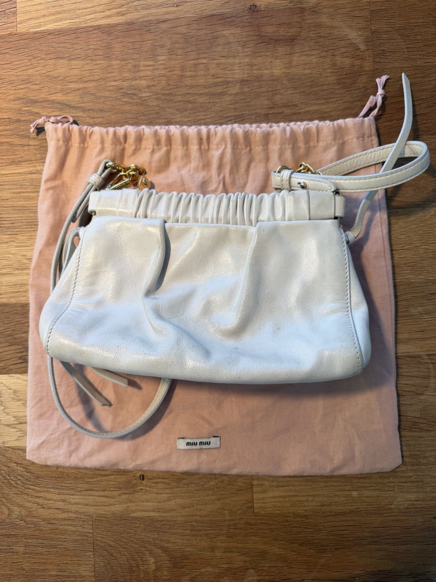 Miu Miu Borse da donna: Miu Miu Tasche – Usato da Ittigen venduto da chiller2810 2