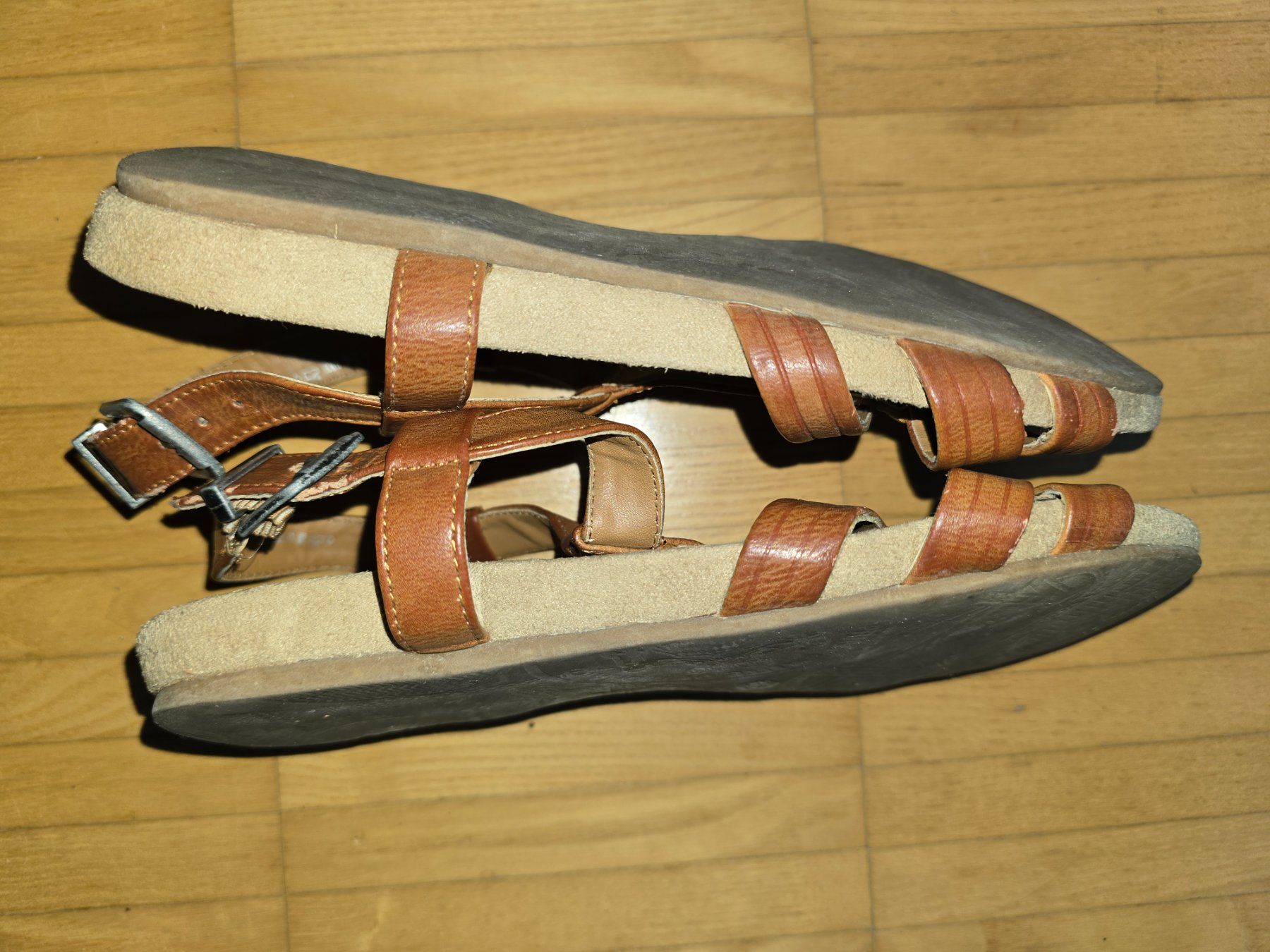 Scarpe da donna: Sandalen, Grösse 37 – Usato da St. Gallen venduto da A.W.128 3