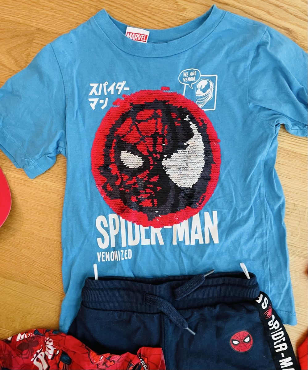 Kleiderpakete: Spider-Man summer Set – Gebraucht aus Zollikerberg von BS.SM 5