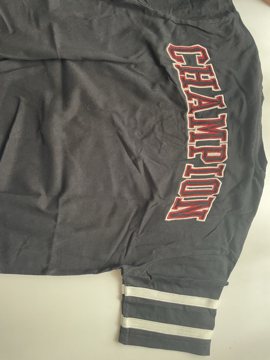 Champion T-shirt: Champion Shirt – Usato da Hägglingen venduto da _Mel4nie_ 2