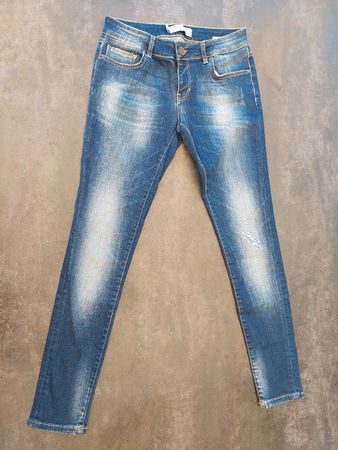 Zara Jeans, Premium Collection, Denim, Gr. 38, neuwertig!