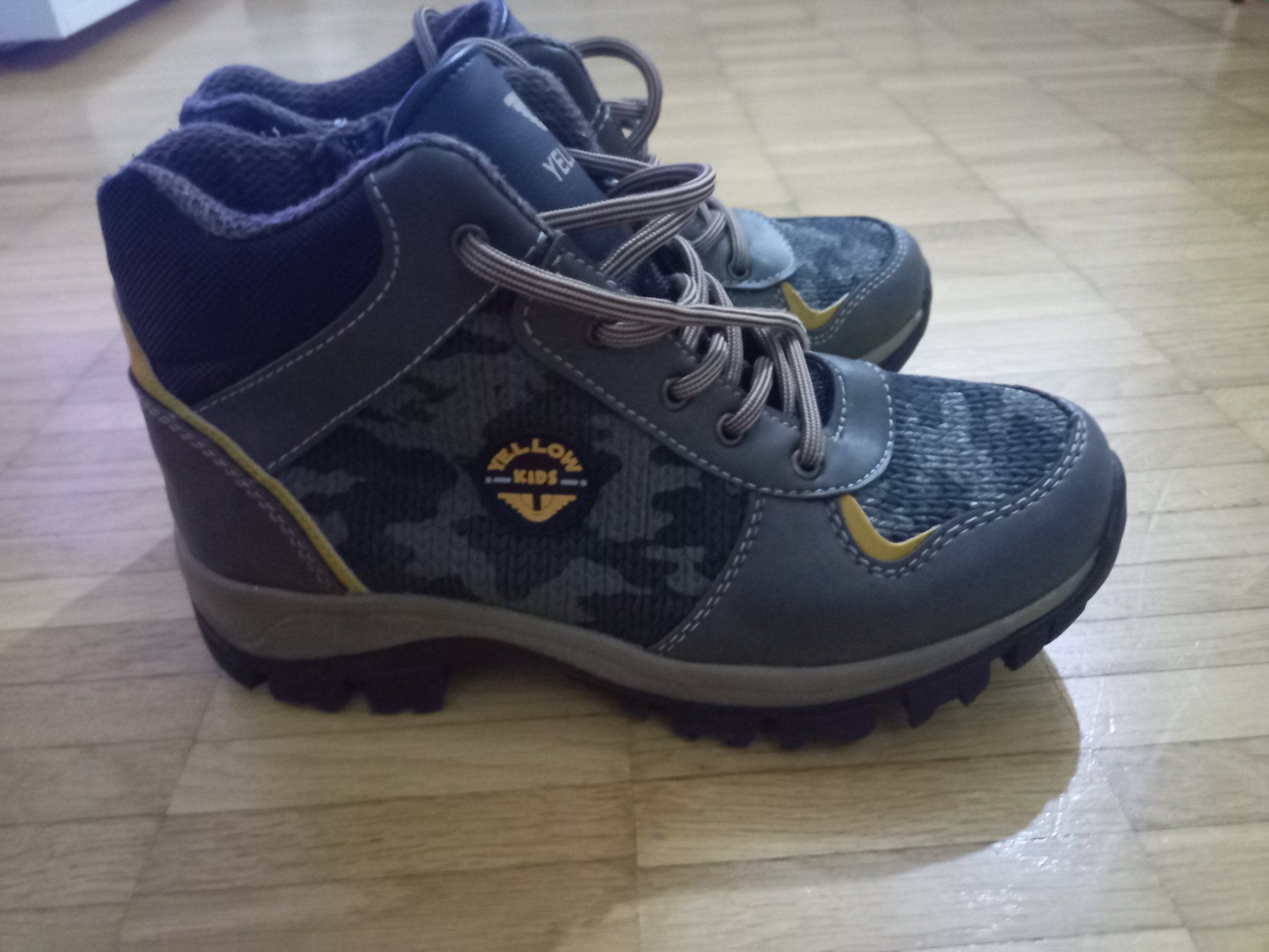 Scarpe per ragazzi: Kinder Wander-/Winterschuhe Gr.37 – Usato da Stäfa venduto da krp54 1