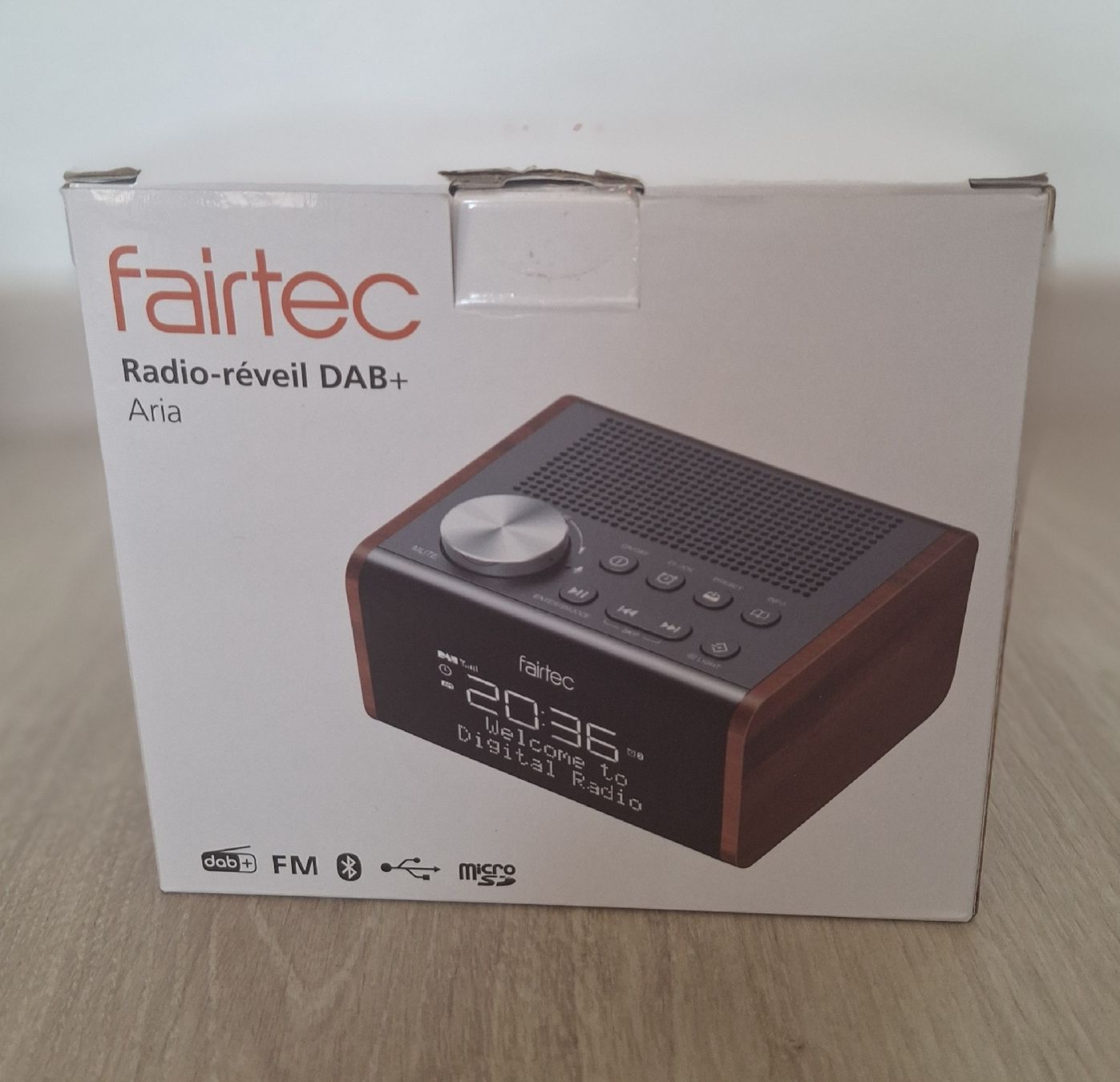 Wecker: Radio-réveil DAB+ fairtec – Neu und originalverpackt aus Ins von des_vm2v