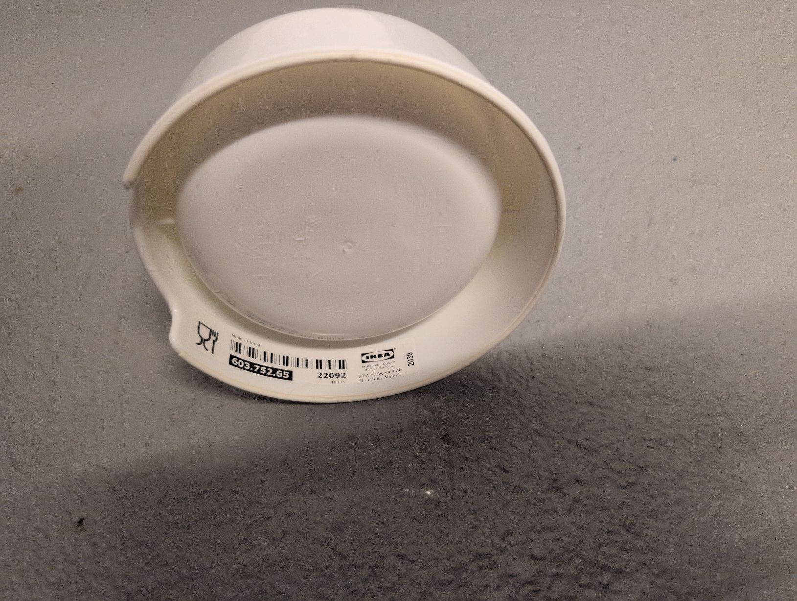 Ikea Ciotole: Katzenfressnapf – Usato da Zofingen venduto da Danmu1981 1