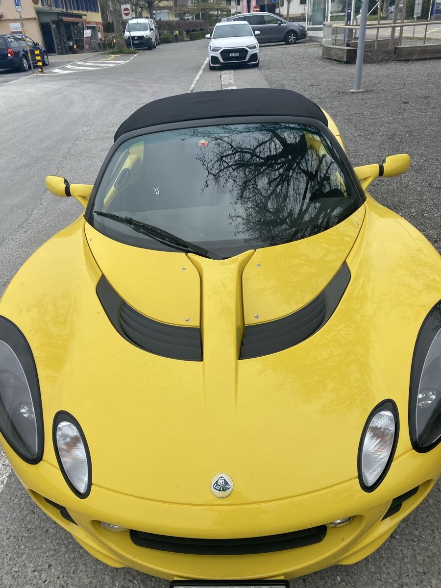 Lotus Automobili: LOTUS ELISE helles Perl-Gelb – Usato da Wolfwil venduto da ISAsShop 1