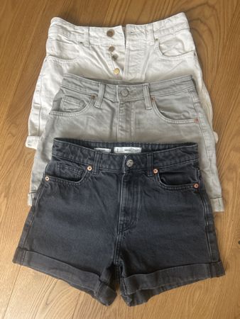 Kleiderpaket Hotpants Gr.34 (3 Stück)