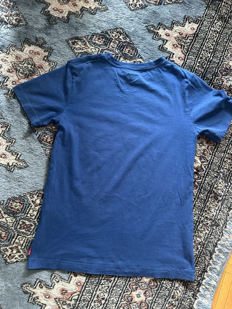 Camicie, T-shirt & Polo: Levi‘s T.Shirt gr 140 – Usato da Uster venduto da bek_v2ct 4
