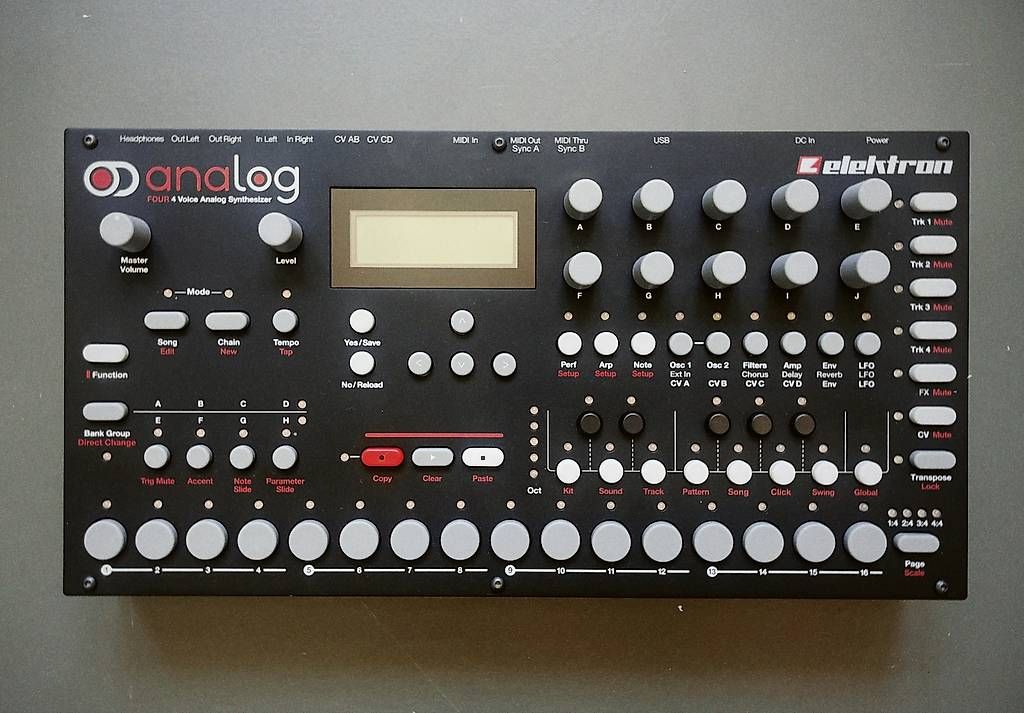 Instruments de musique: Elektron Analog Four Synth – D'occasion à Zürich par Rosarilli 2