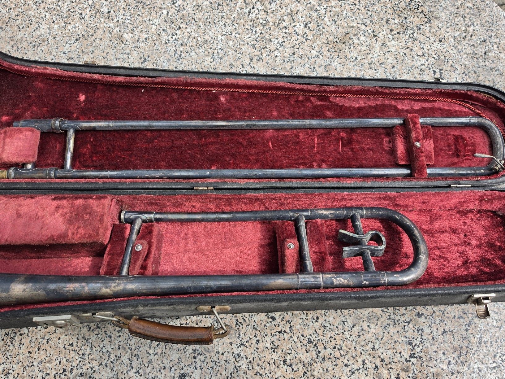 Strumenti musicali: Posaune Reynolds mit Koffer alter Zustand – Usato da Mettlen venduto da elios0888 4