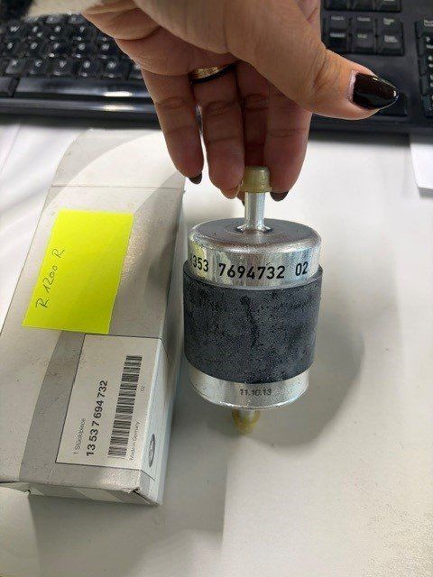 BMW Tutti i ricambio per moto: BMW Benzinfilter (2013) – Nuovo e nell'imballaggio originale da Landquart venduto da jes_6zrh 1