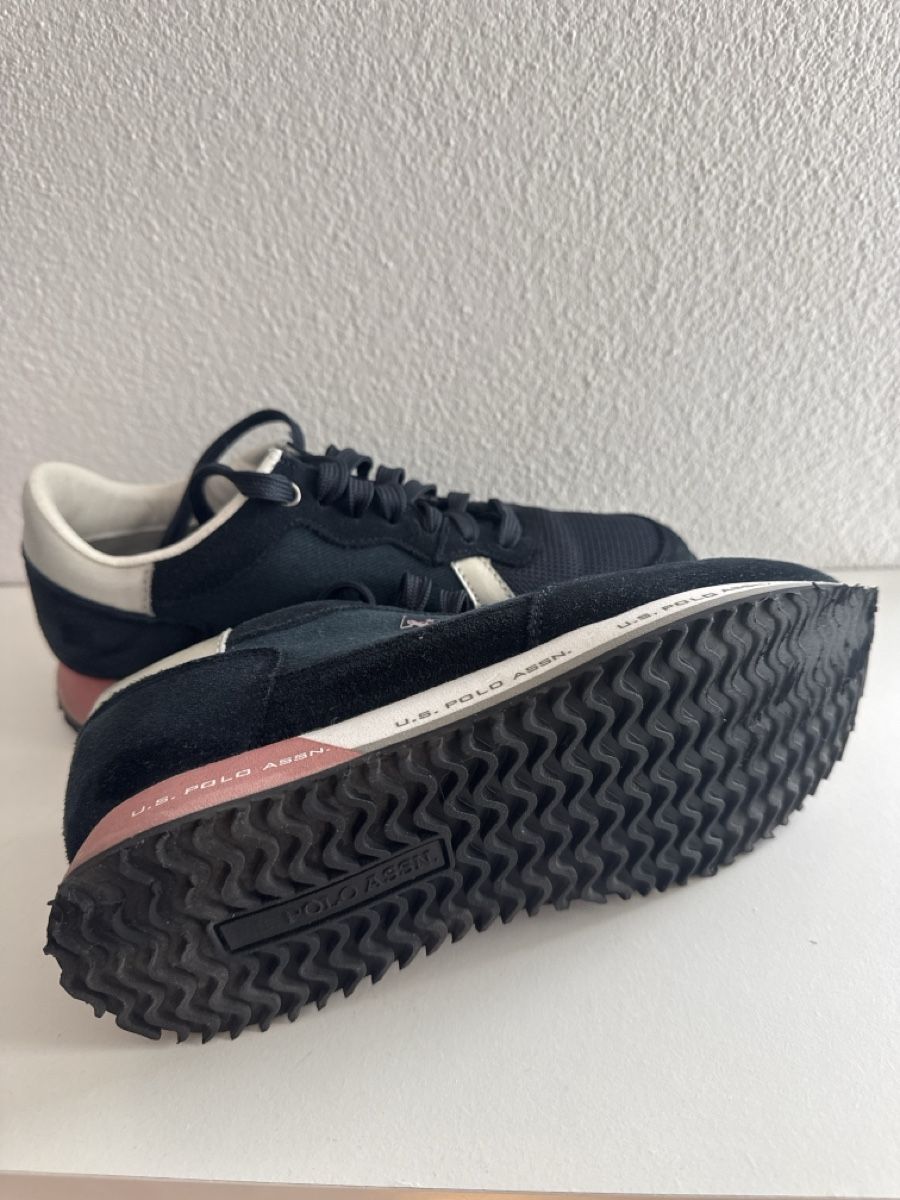 US Polo Scarpe da uomo: U.S. Polo Assn. Sneakers dark blue used – Usato da Adliswil venduto da vet_h5qd 3
