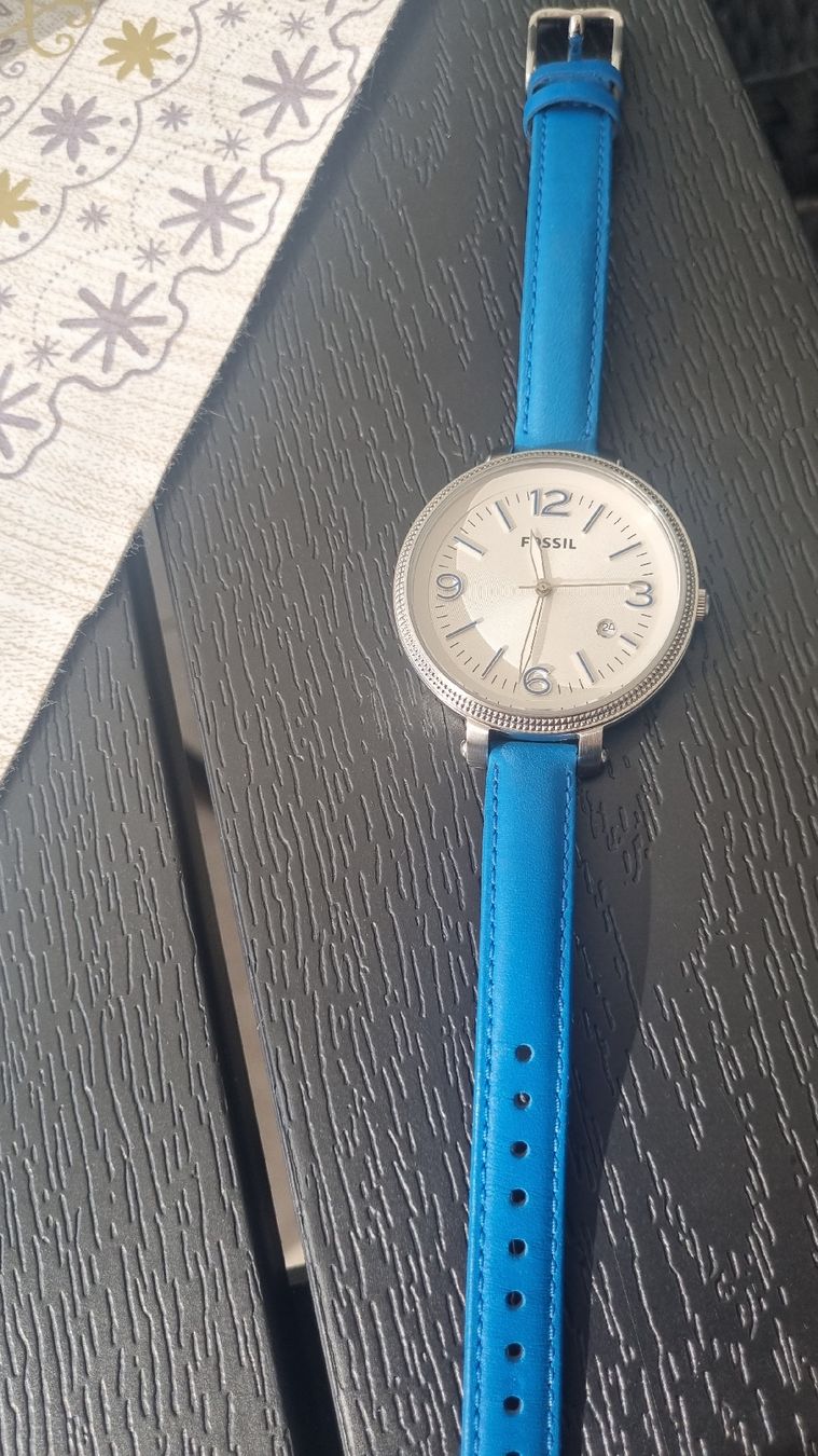 Fossil Montres: Fossil Damenuhr  – D'occasion à Münchwilen TG par sli_5dvb 1