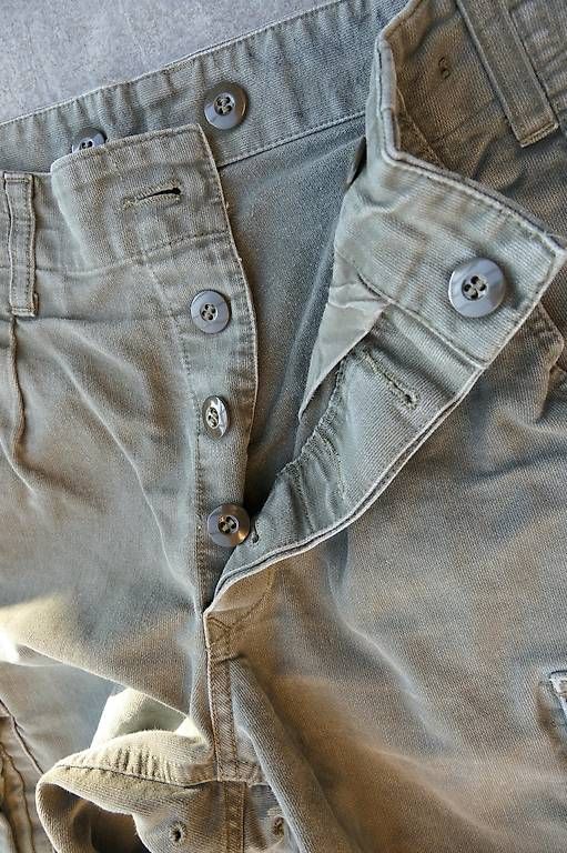 Pantaloni: Coole Cargo Army Hose Gr. 44, sehr stabil – Usato da Lenggenwil venduto da Reto888