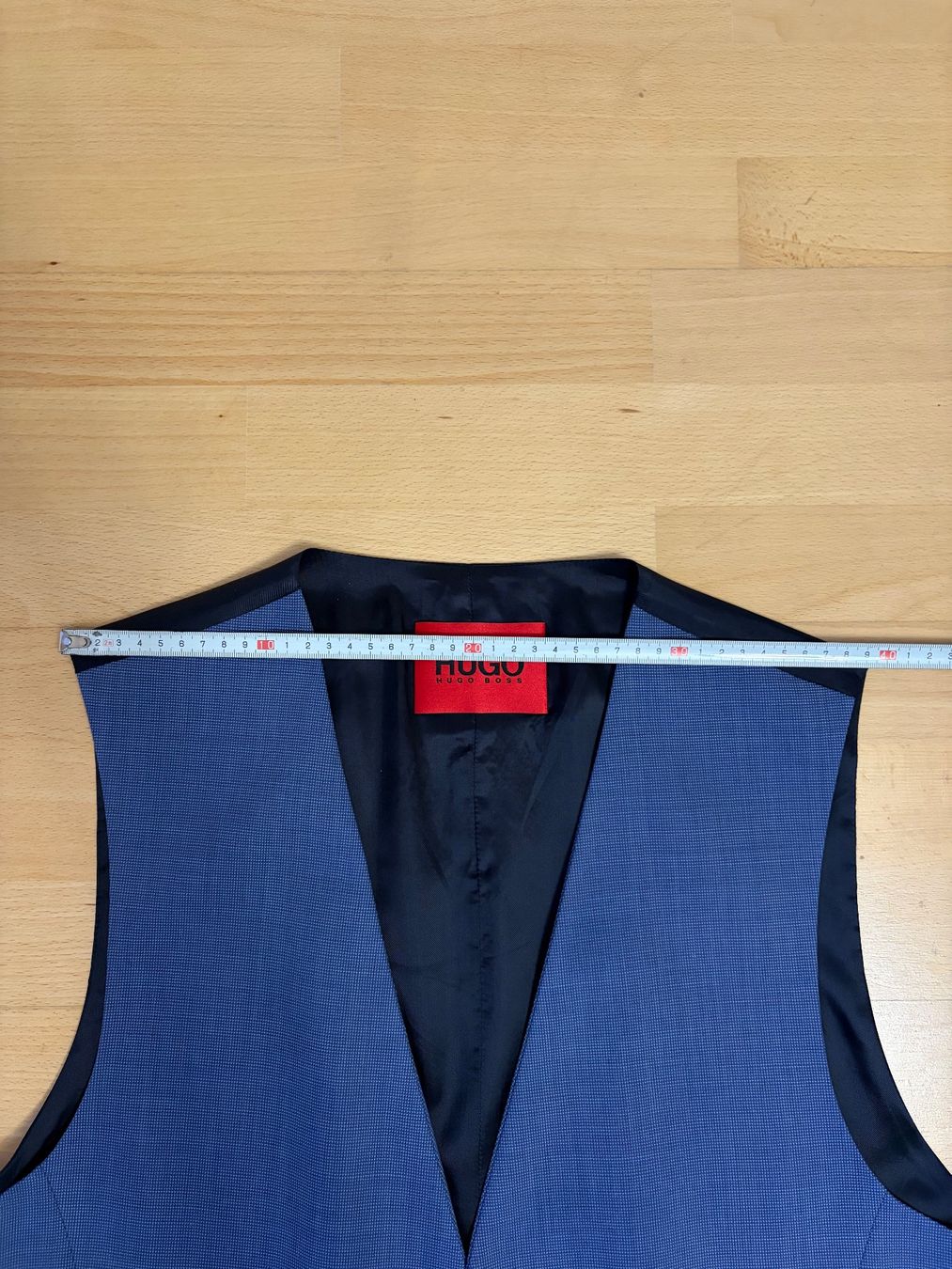 Hugo Boss Gilets & Westen: Hugo Boss Gilet – Gebraucht aus Adliswil von Bvb3 4
