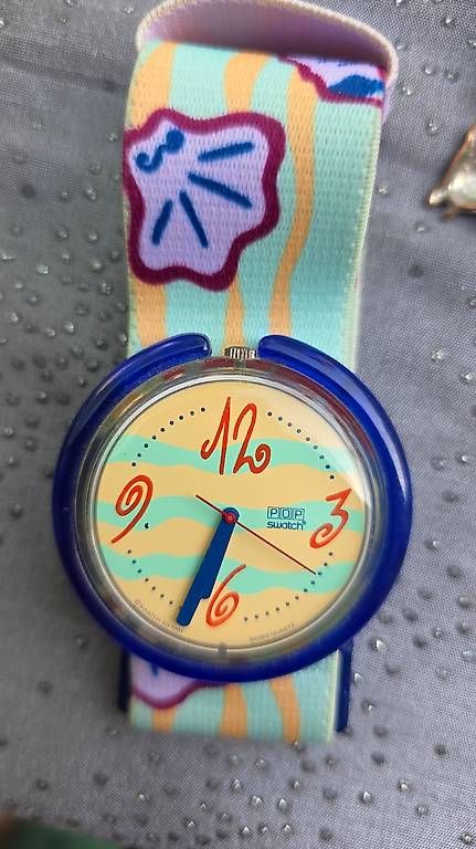 Orologi: Swatch Pop 1991 – Usato da Regensdorf venduto da surber54