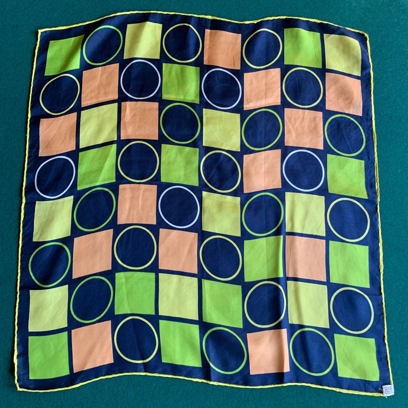 Foulard & Sciarpe: Foulard aus 100% Seide – Usato da Interlaken venduto da Bona55