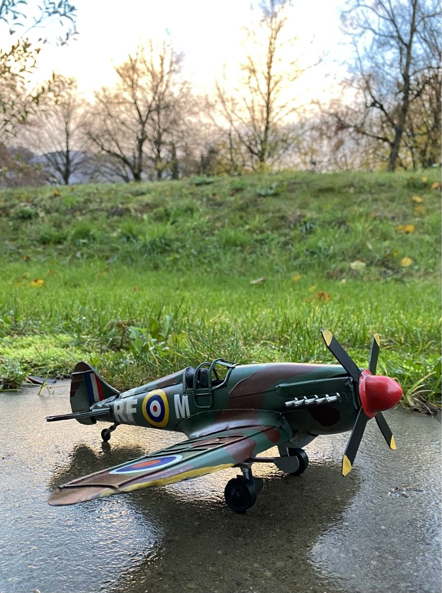 Kit di modellismo & Modellini statici: Spitfire MK IX TD314 aus Blech – Nuovo (secondo la descrizione) da Langendorf venduto da Blechfahrzeuge 4