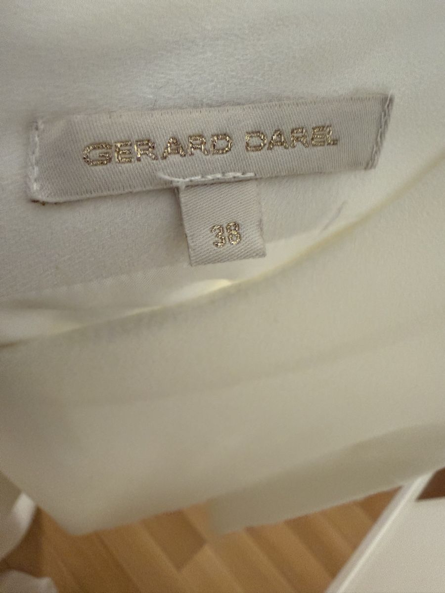 Gérard Darel Kleider: Robe blanche Gérard Dare taille 38 lacets manche – Gebraucht aus La Croix-de-Rozon von ben_9qlz 3