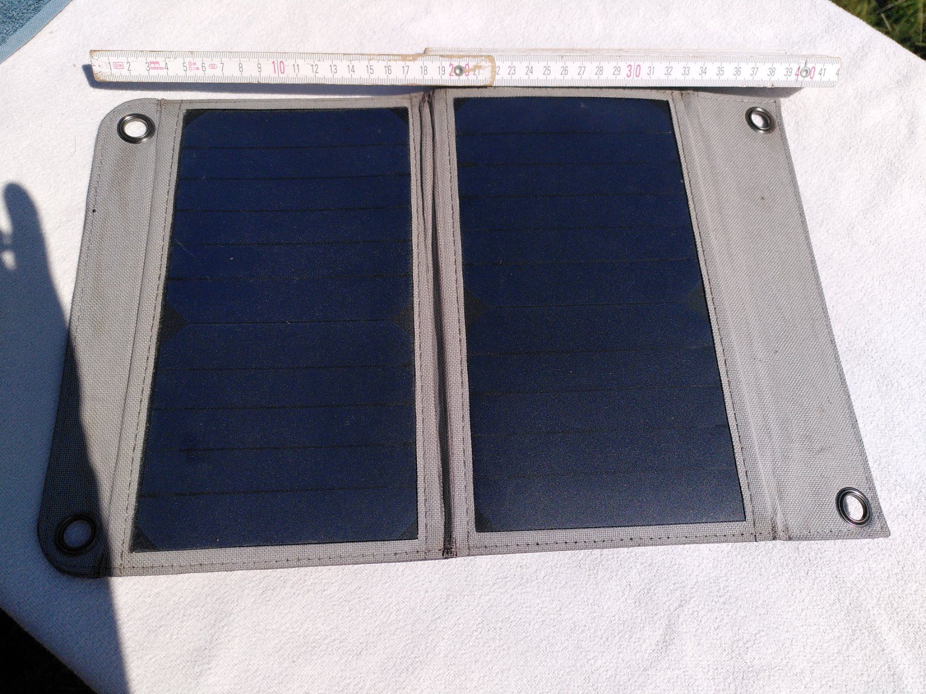 Solargeräte und Solarprodukte: Solarpanel für Handy usw. – Defekt aus Winterthur von Iguana07 3