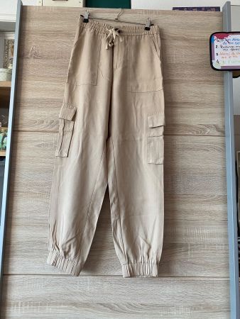 Pantalon training cargo beige