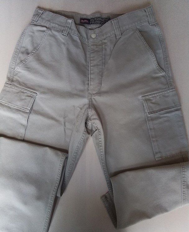 Jeans: HERREN CARGO JEANS – Usato da Dottikon venduto da Flaxi