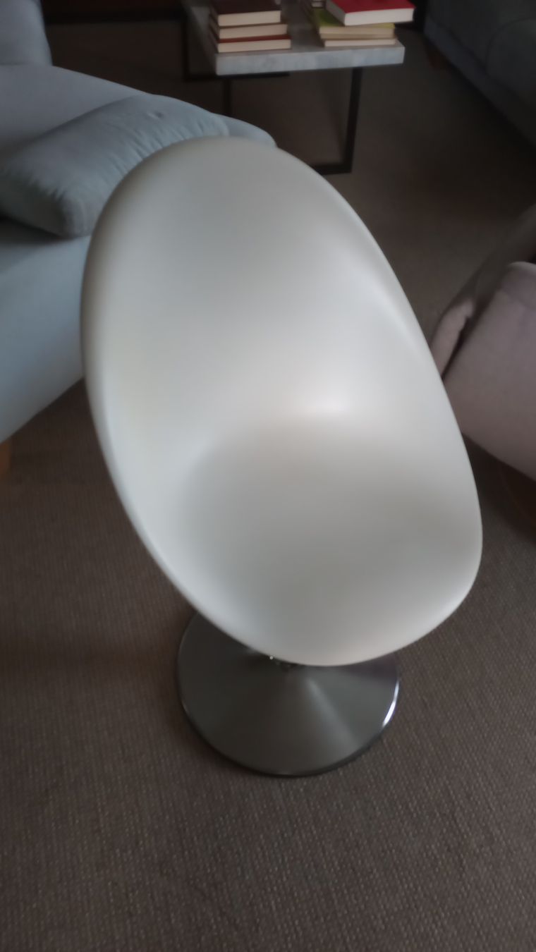Stühle: Chaise pivotante blanche  – Gebraucht aus Lonay von DanBadoux