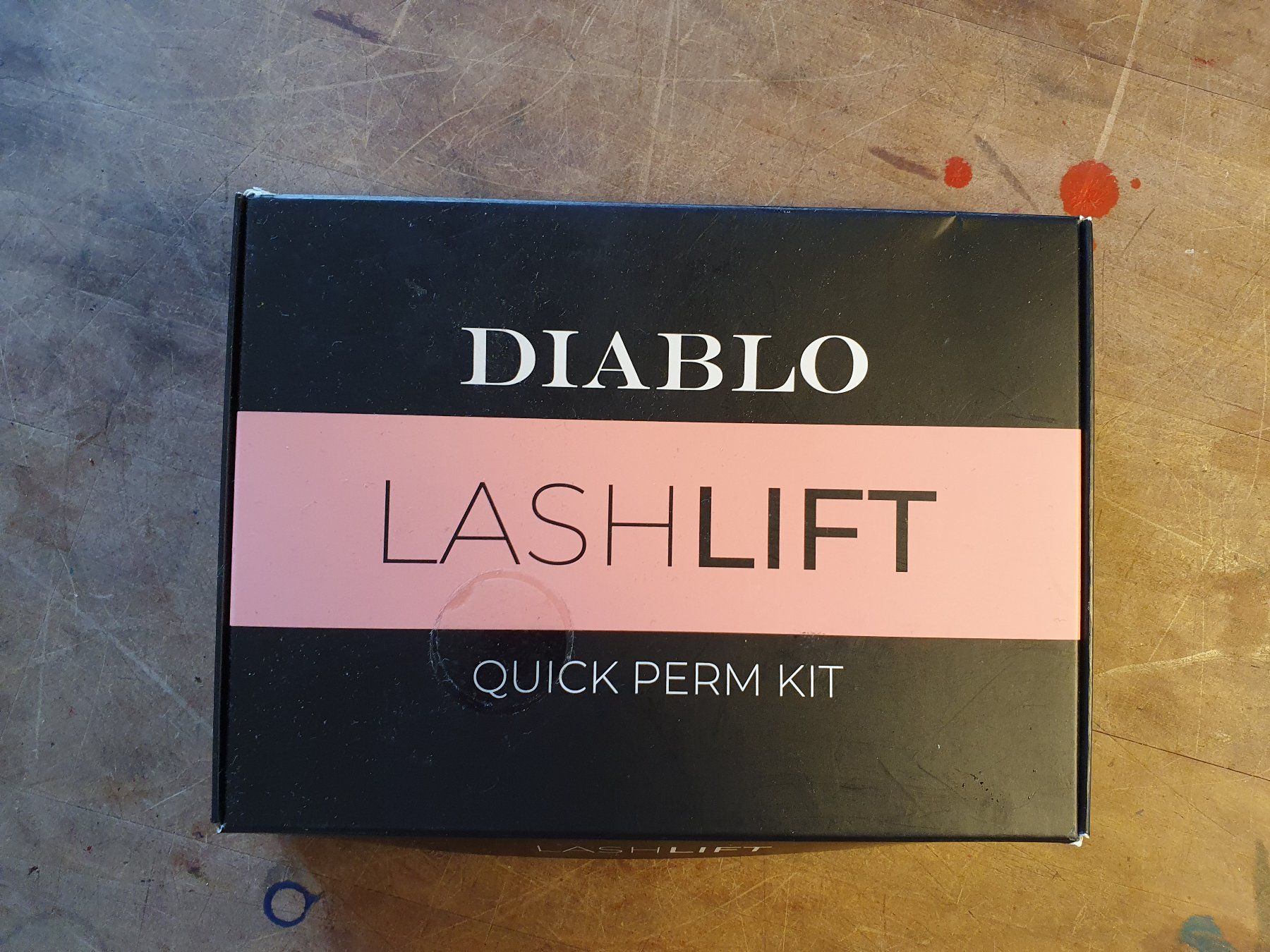Make-up: Diablo LashLift Quick Perm Kit – Usato da Zürich venduto da loosebone
