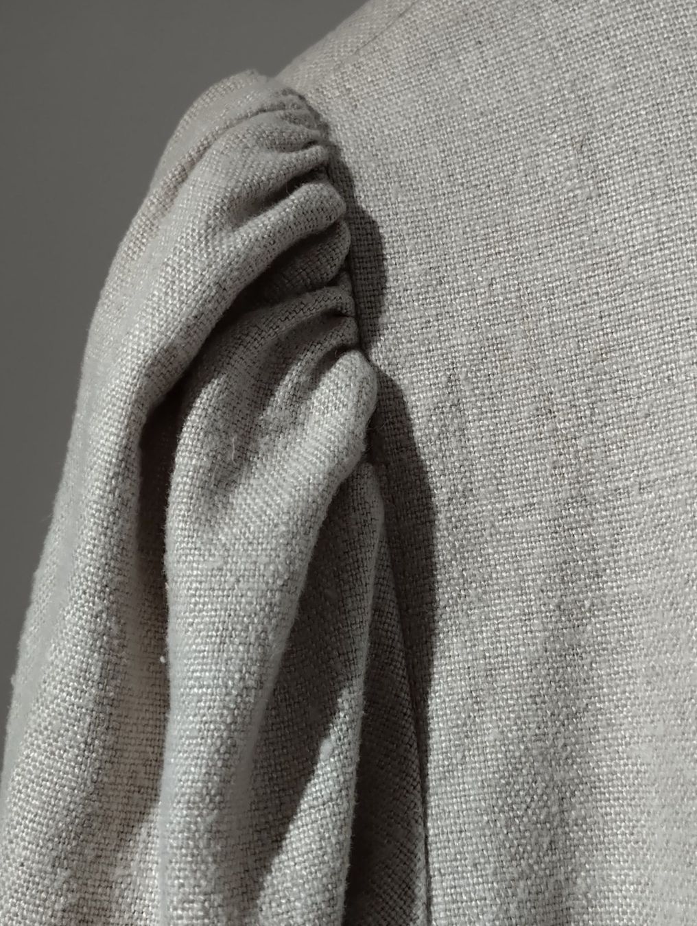 Heine Robes: Dirndl Kleid aus Leinen Gr. 40 – D'occasion à Thun par schriner67 5