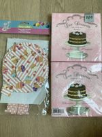 Paper Dessert Napkins (2) & small cake pop stand