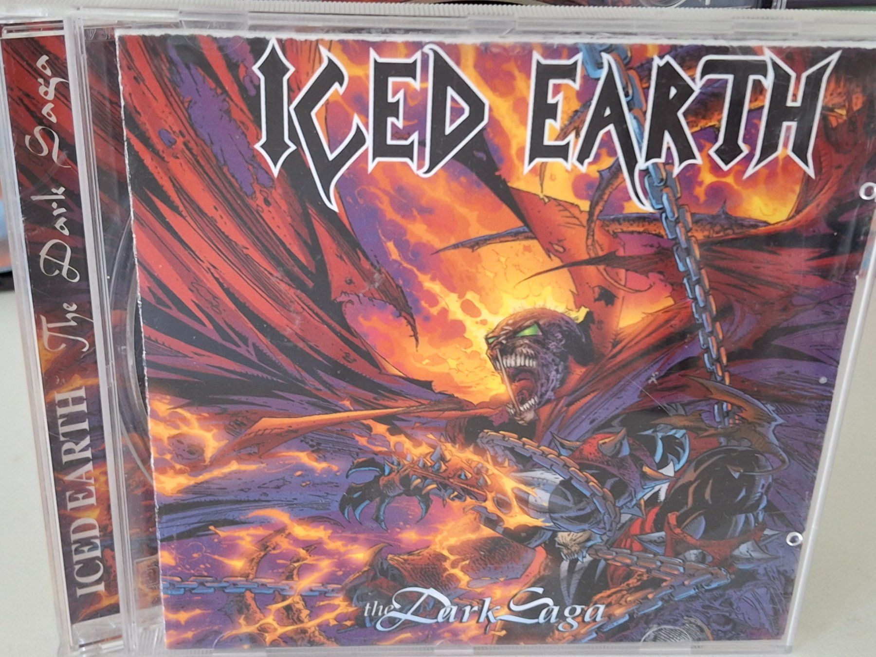 CD: CD Iced Earth - The Dark Saga - – Usato da Aarberg venduto da Jackup1