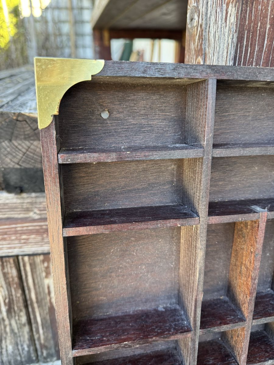 Scaffali: Setzkasten aus Holz mit Messing! – Usato da Le Sentier venduto da flo_dcg6 4