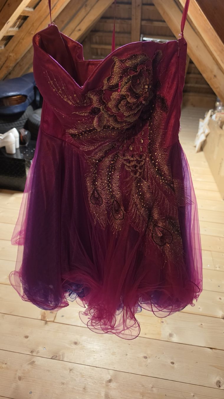 Kleider: Abendkleid  – Gebraucht aus Hausen am Albis von M.Kurz 2