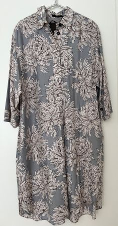 Windsor Kleid, Gr. 38/40, 15%Seide,85%Viskose, NEU, 569 Fr.