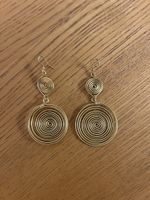 Ohrhänger goldfarben mit Spiralen Design guter Zustand