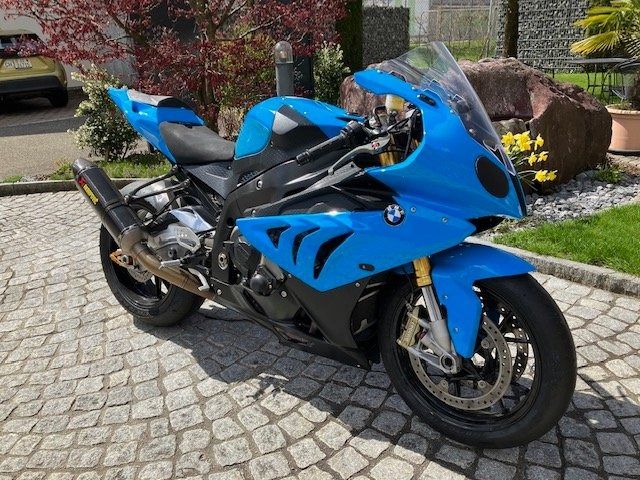 bmw-s1000rr-kaufen-auf-ricardo