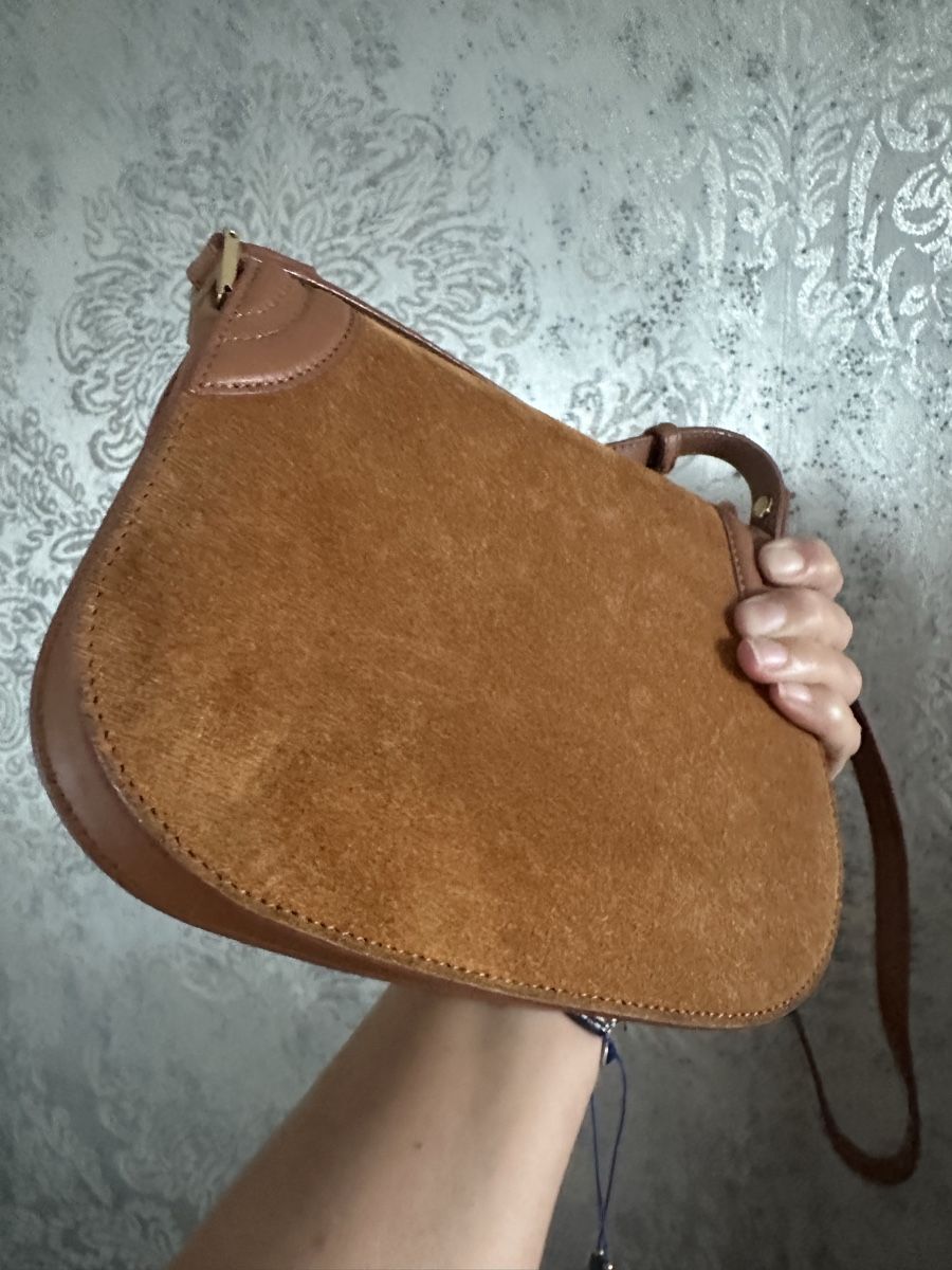 Mcm Borse da donna: MCM Tasche Leder/Wildleder Camel - w.neu – Usato da Diepoldsau venduto da Soleil0425 1