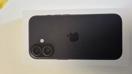 Apple iPhone 16 128GB Schwarz neu mit Zubehoer