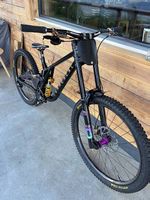Commencal Suprême DH V5 Ultimate medium