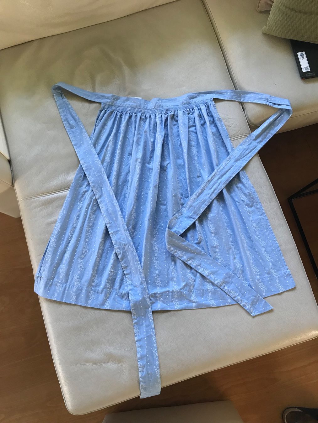 Robes: Dirndl von Reitmayer, Gr.40 – D'occasion à Hittnau par Noppi 9