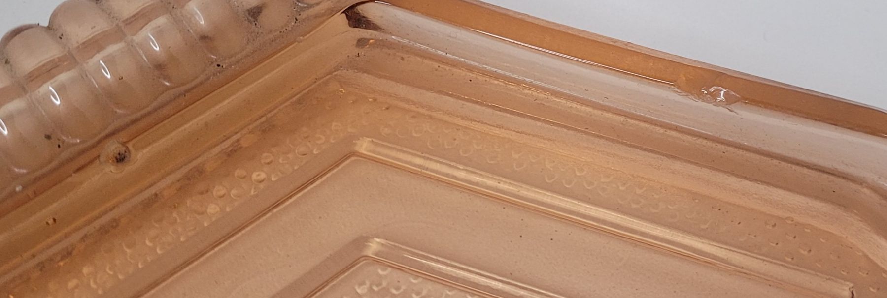 Piatti di portata: Plat en verre de Charles Laurent – Usato da Rocourt venduto da PapyCH 1