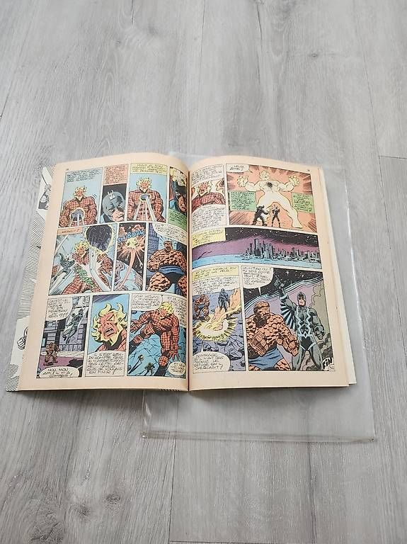 Comics: Bande dessiné marvel présente spidey numéro 50 – Gebraucht aus Romont FR von Alejandro111 1