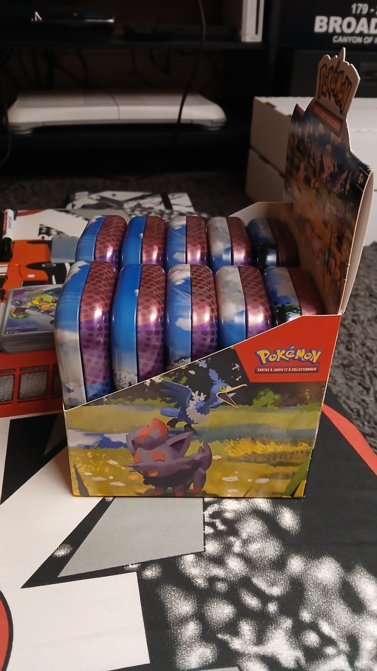 Pokémon Carte collezionabili: Empty Mini Tins Display Pokemon – Usato da Condémines (Nendaz venduto da Dr.Sub 3