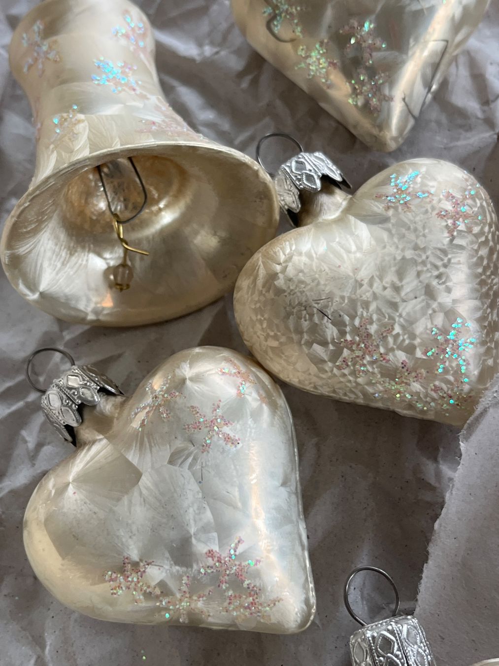 Tutte le decorazioni: Antiker Christbaumschmuck: silber Set mit Eiskristalleffekt – Usato da zürich venduto da Cf8000 2